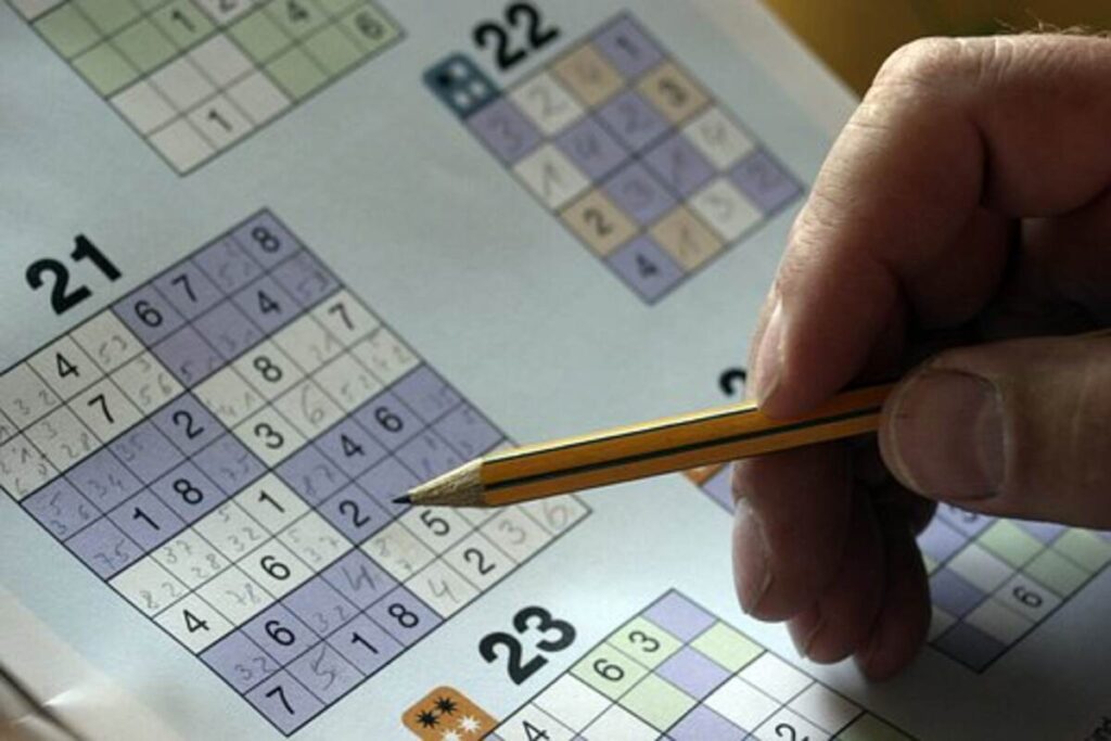 The way to Solve a Sudoku Puzzle 1 How to Solve a Sudoku Puzzle