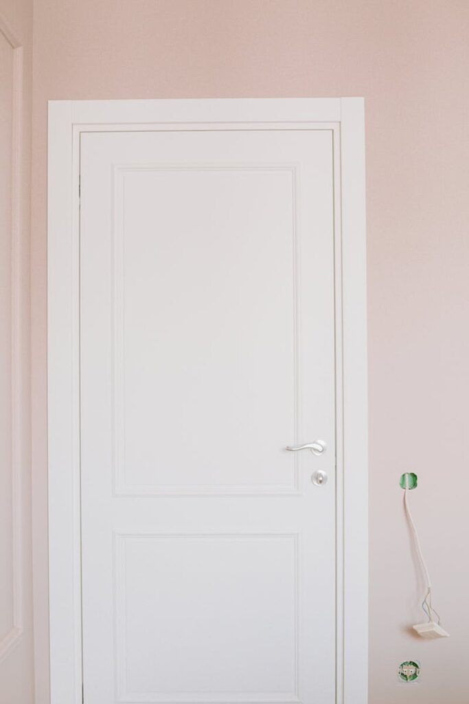 how to fix a door