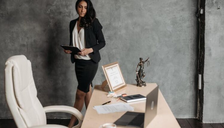 best corporate lawyer in mumbai