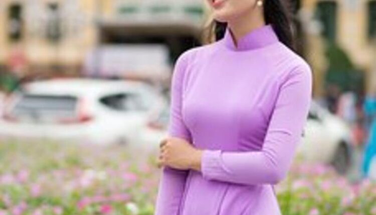 Get Ready for Prom with a Purple Dress