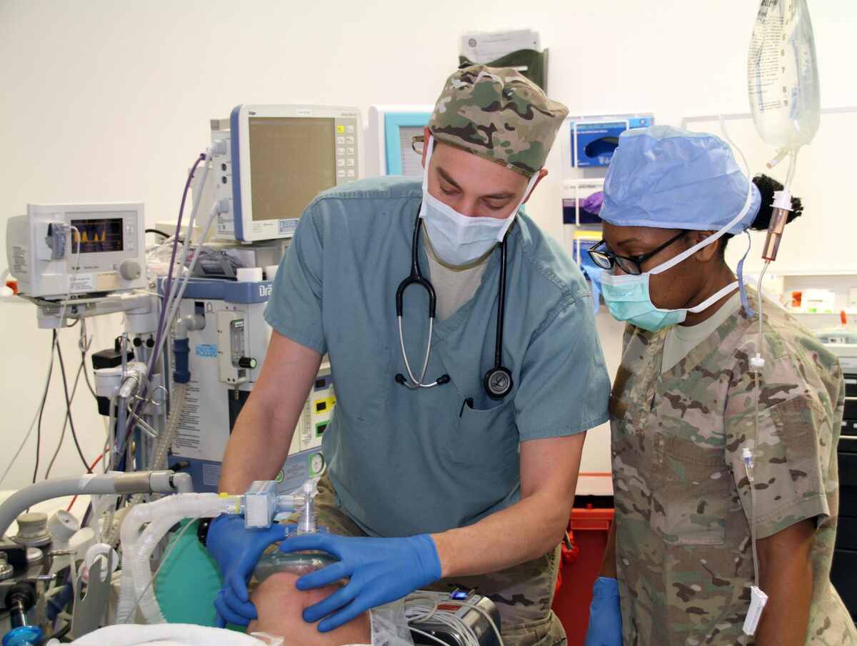 Top 10 Anesthesiologists in Jaipur