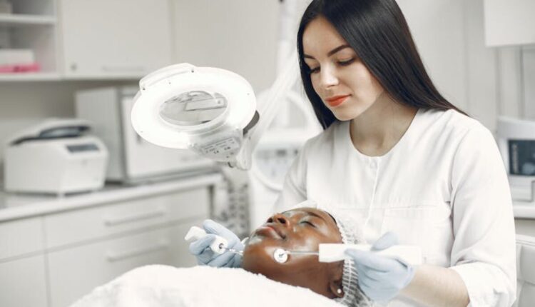 Top 10 Dermatologists in Vadodara