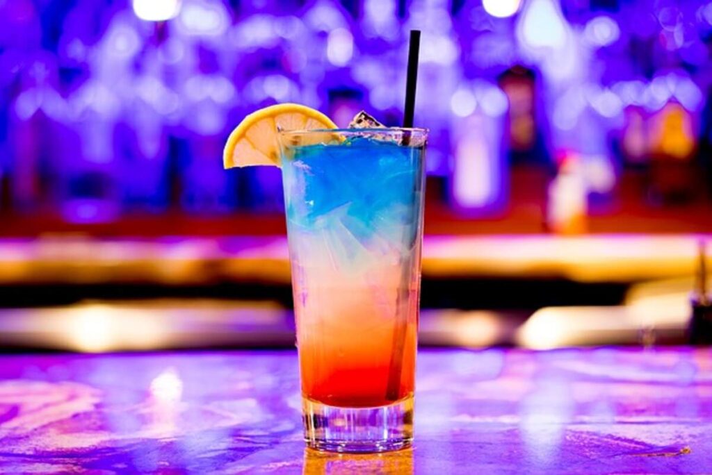 cocktail bars