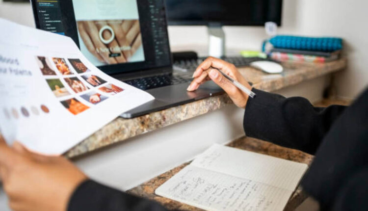 The Ultimate Guide to Becoming a Web Designer