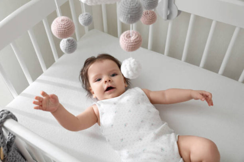 Choosing the Perfect Baby Crib for Your Nursery
