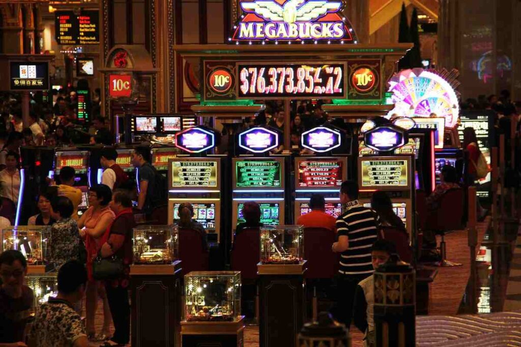 Join Top Casinos Online
