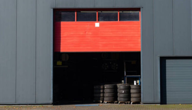 Choosing the Right Garage Door Service Florida