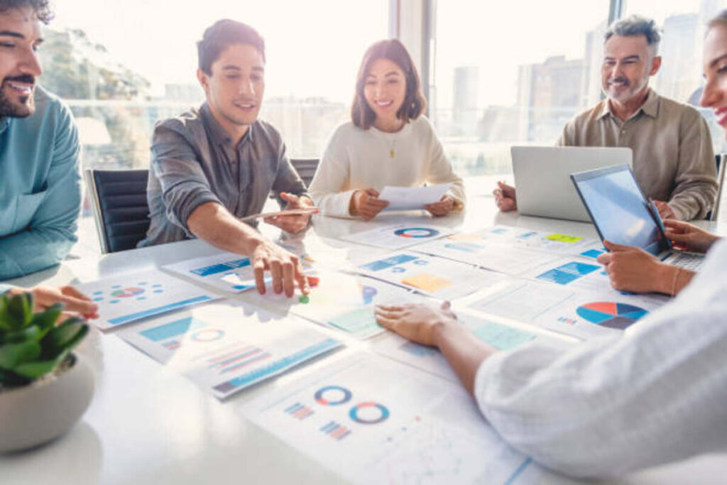 Choosing the Right Advertising Agency for Your Brand 1