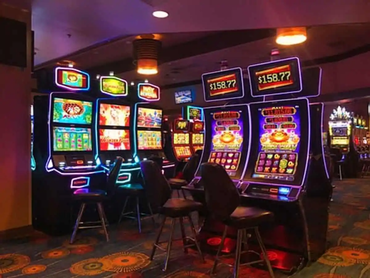 How To Choose A Straight Web Slot From EDMBET99 Site?