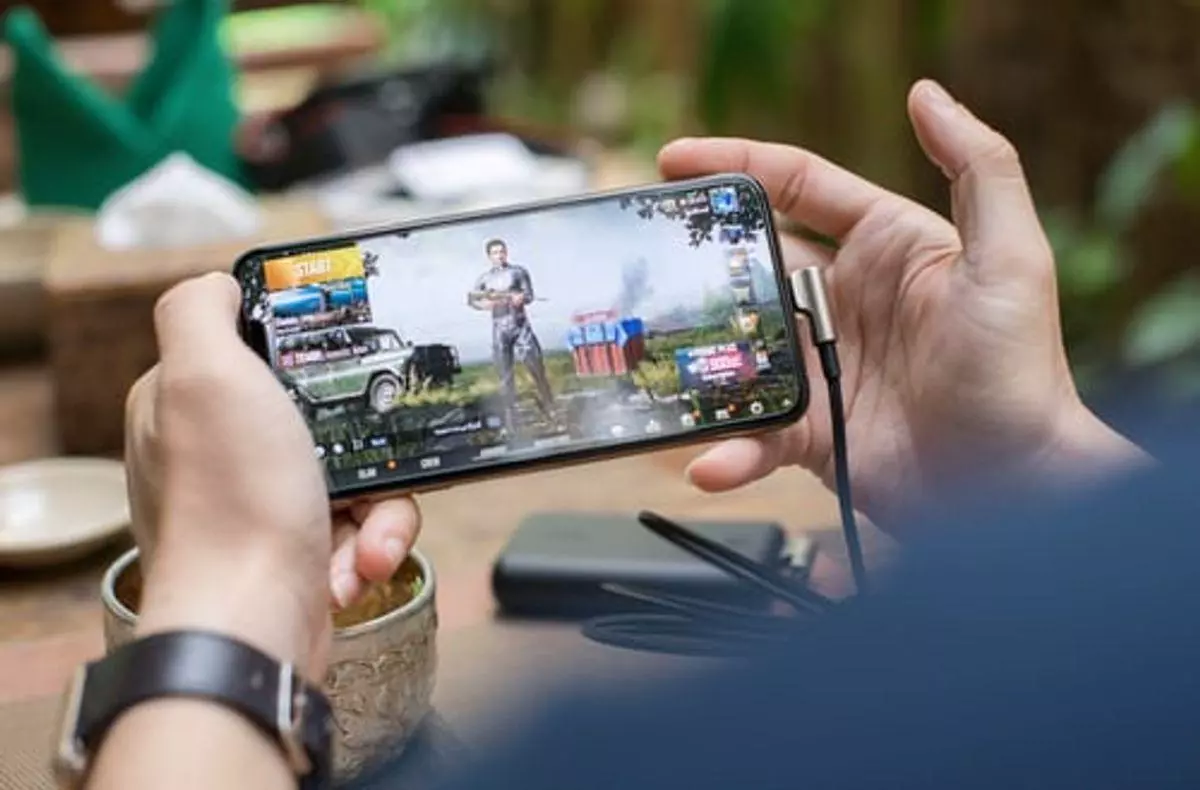 CAN Fornite Beat PUBG IN Smartphone Game