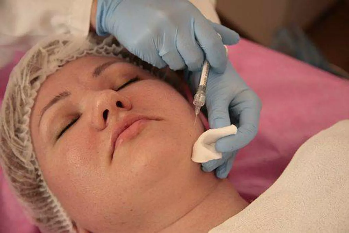 Botox injection Versus Dysport: The Soda Versus Pepsi Challenge associated with Facial Line Relaxers