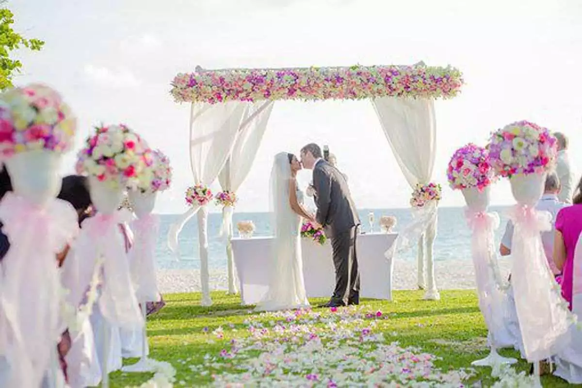 Planning Your Beach Wedding