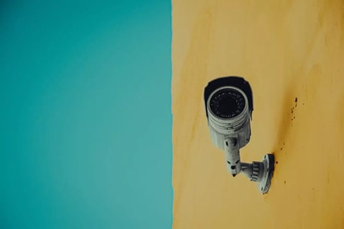 Criminal Camera Use: How To Obscure A Spy Camera