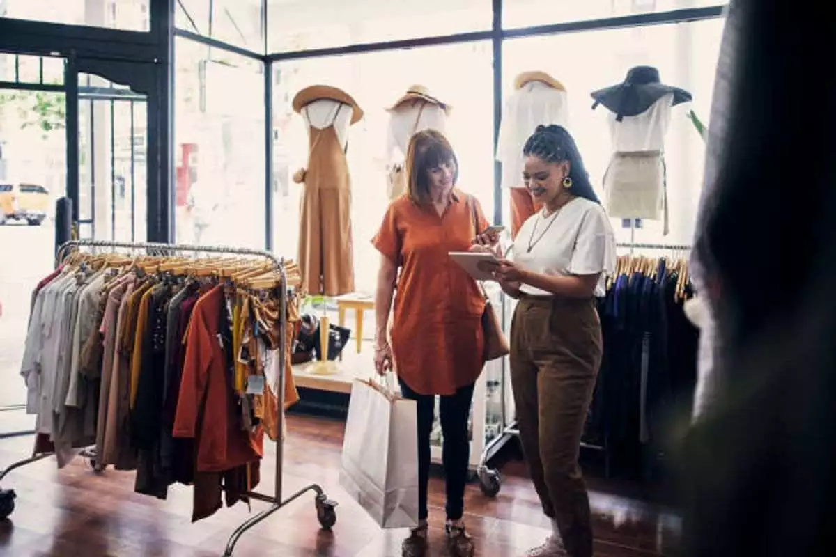 The actual Amazing Benefits of Shopping Online