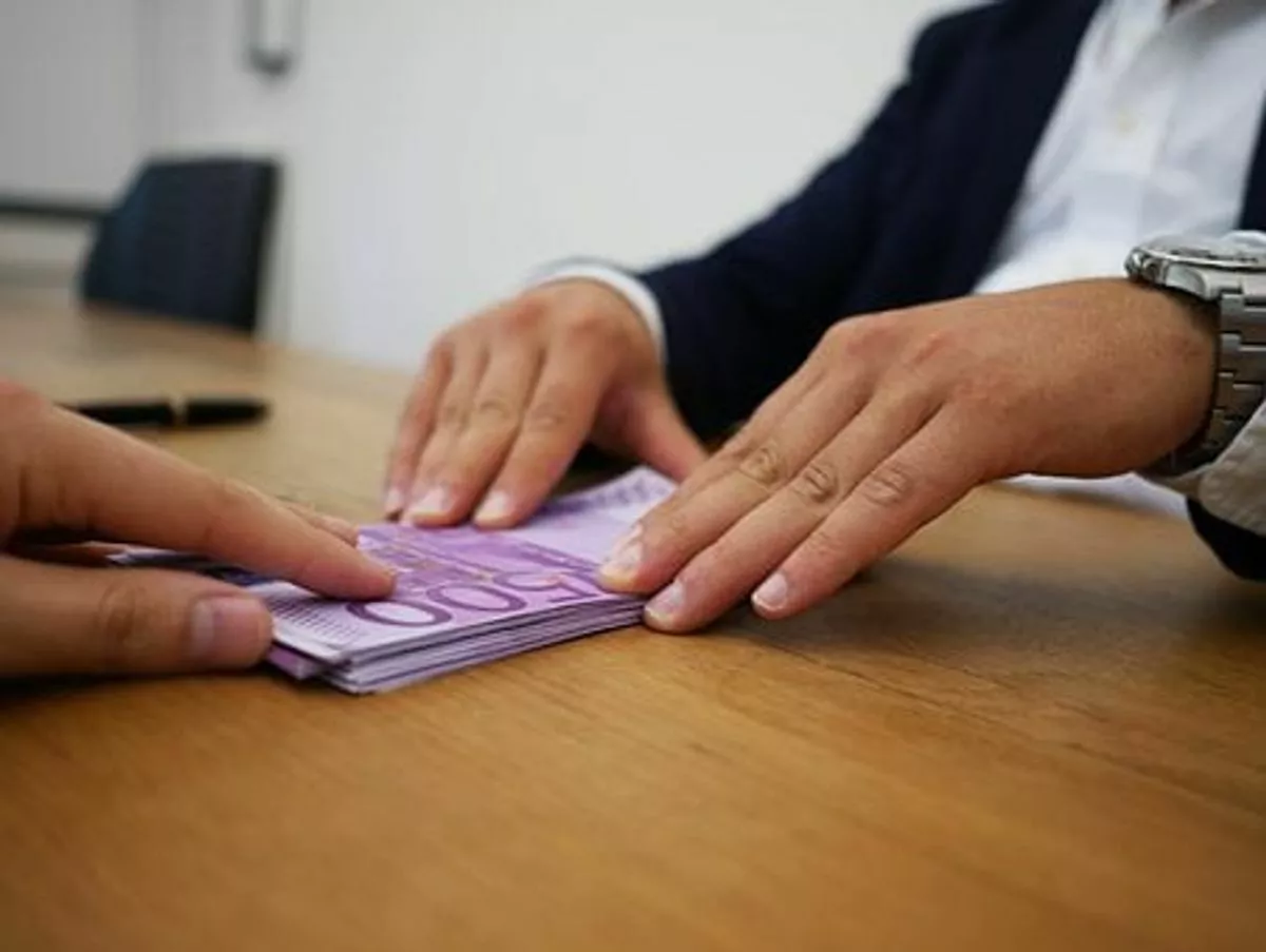 buy bluebird bank accounts