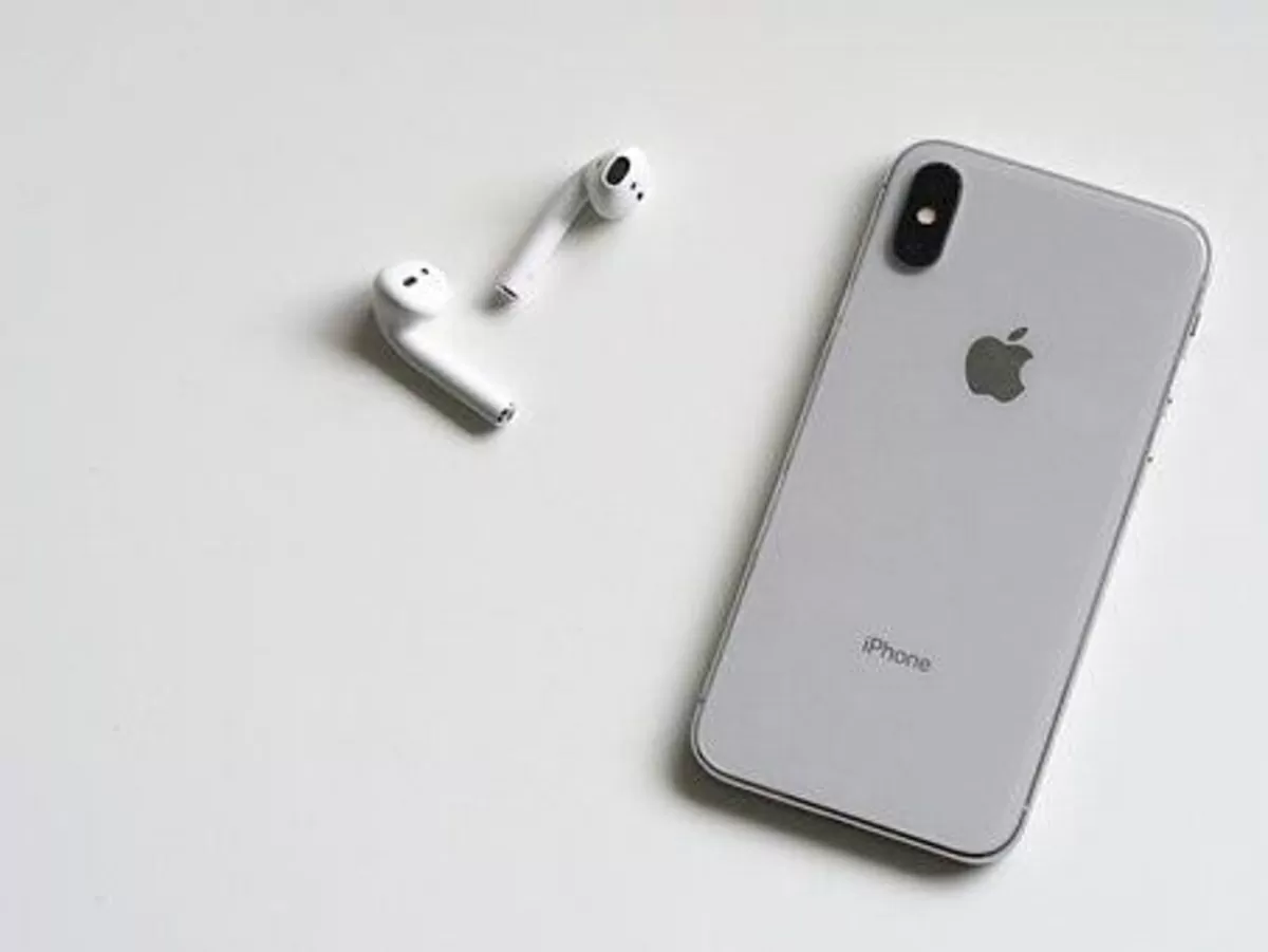 iPhone hacking services