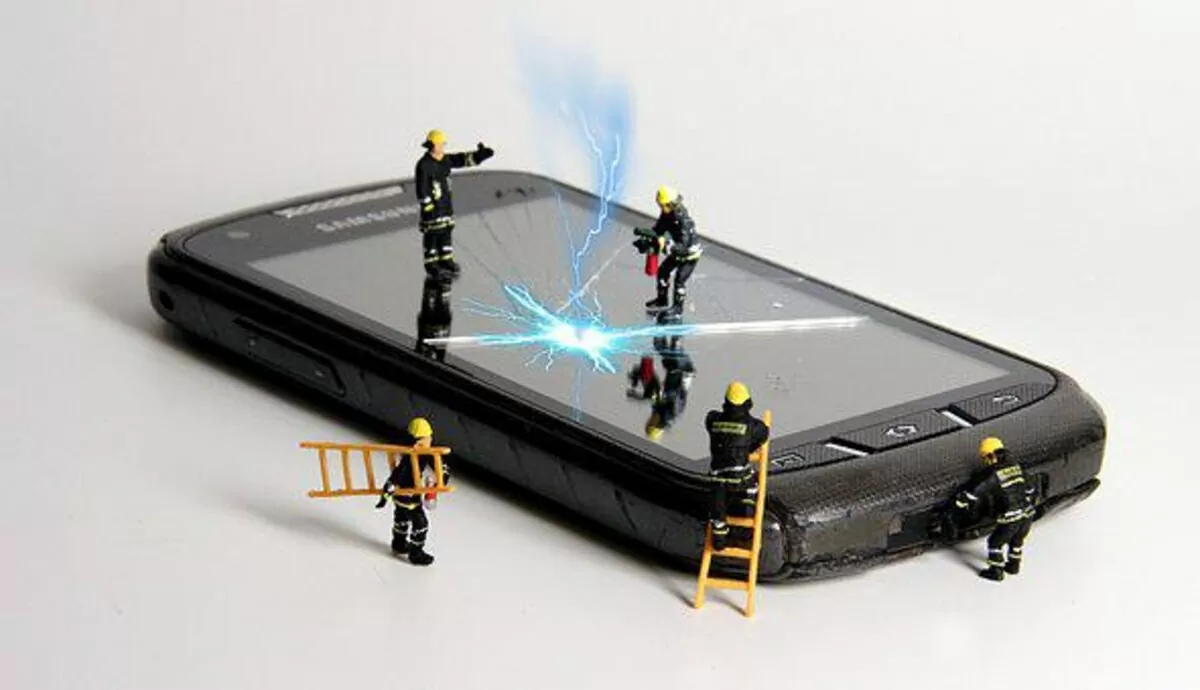 Phone Hacker