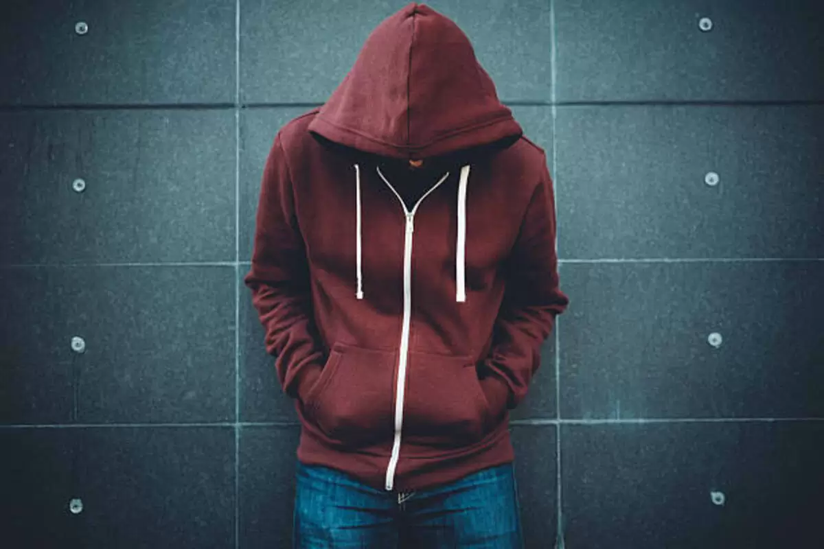 nike tech fleece hoodie