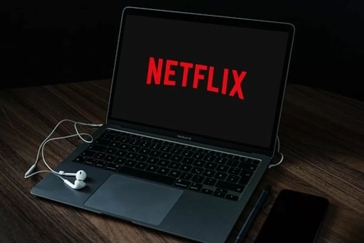 how to watch netflix