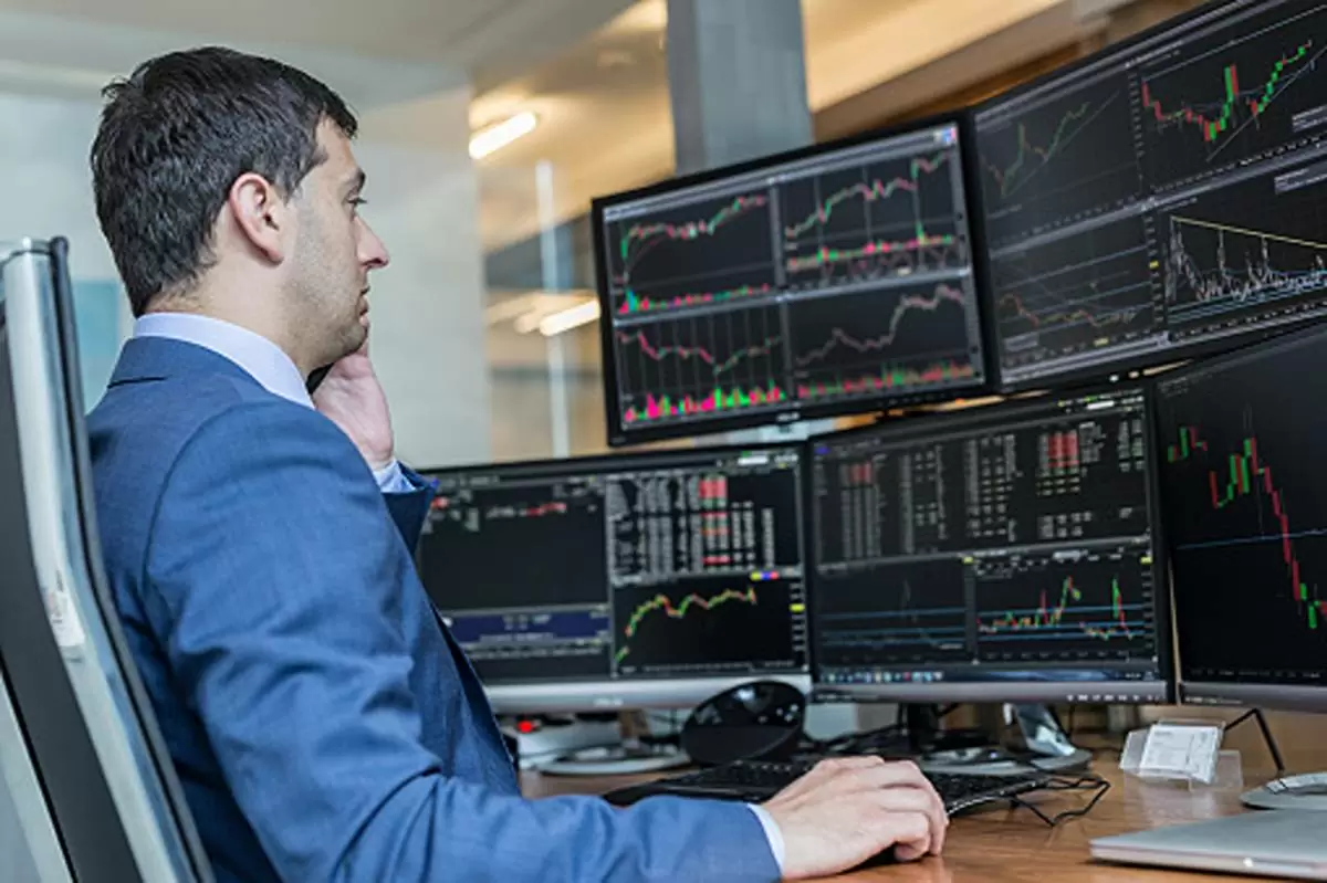 How to Be a Professional Trader