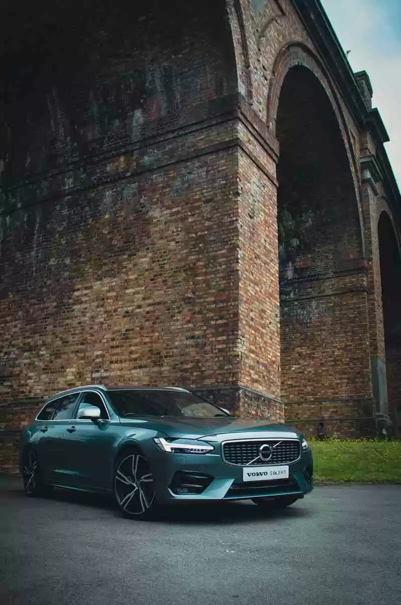 volvo v90