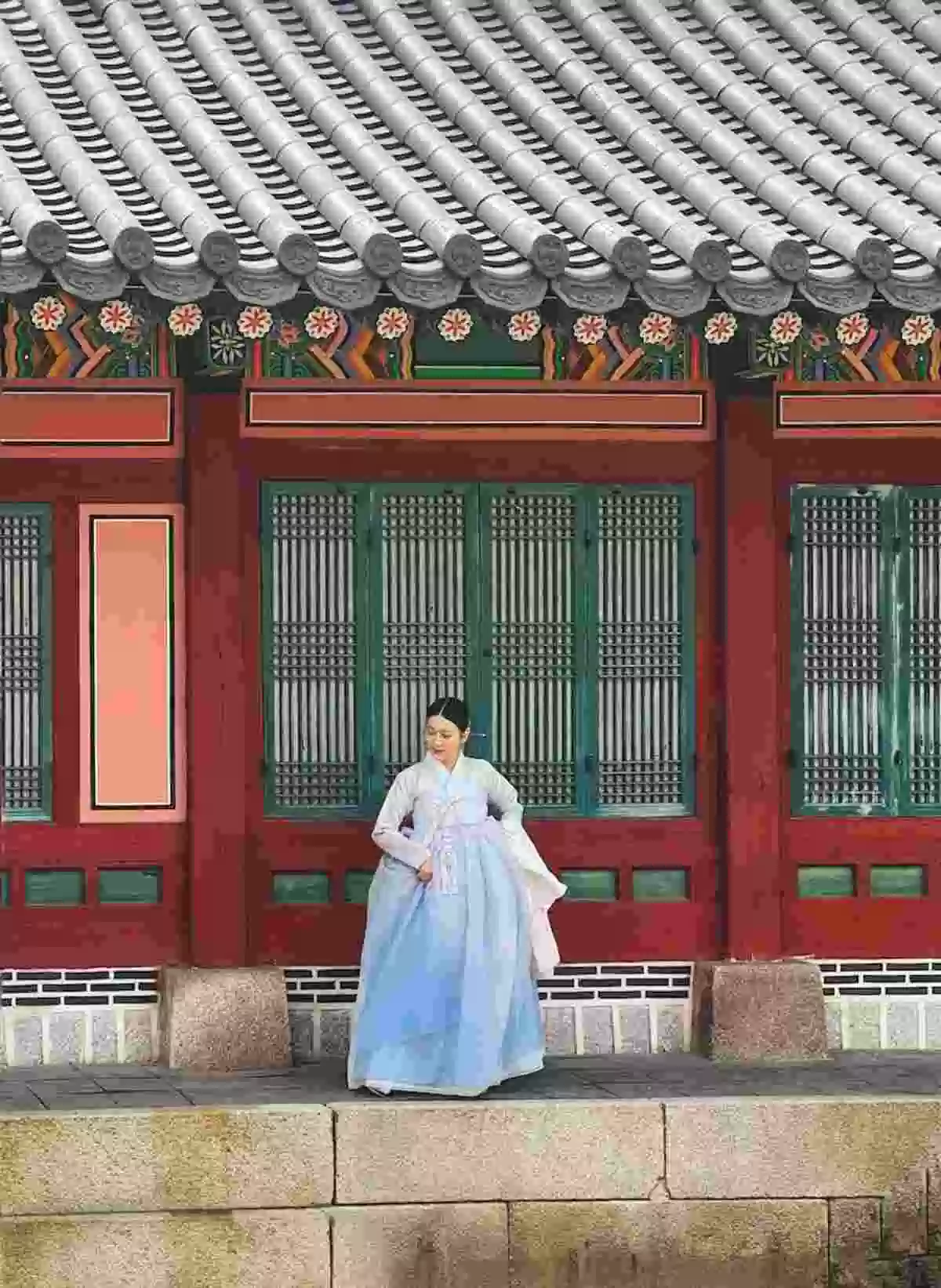 Popular Korean clothing brands: Outfits that will make you comfortably beautiful