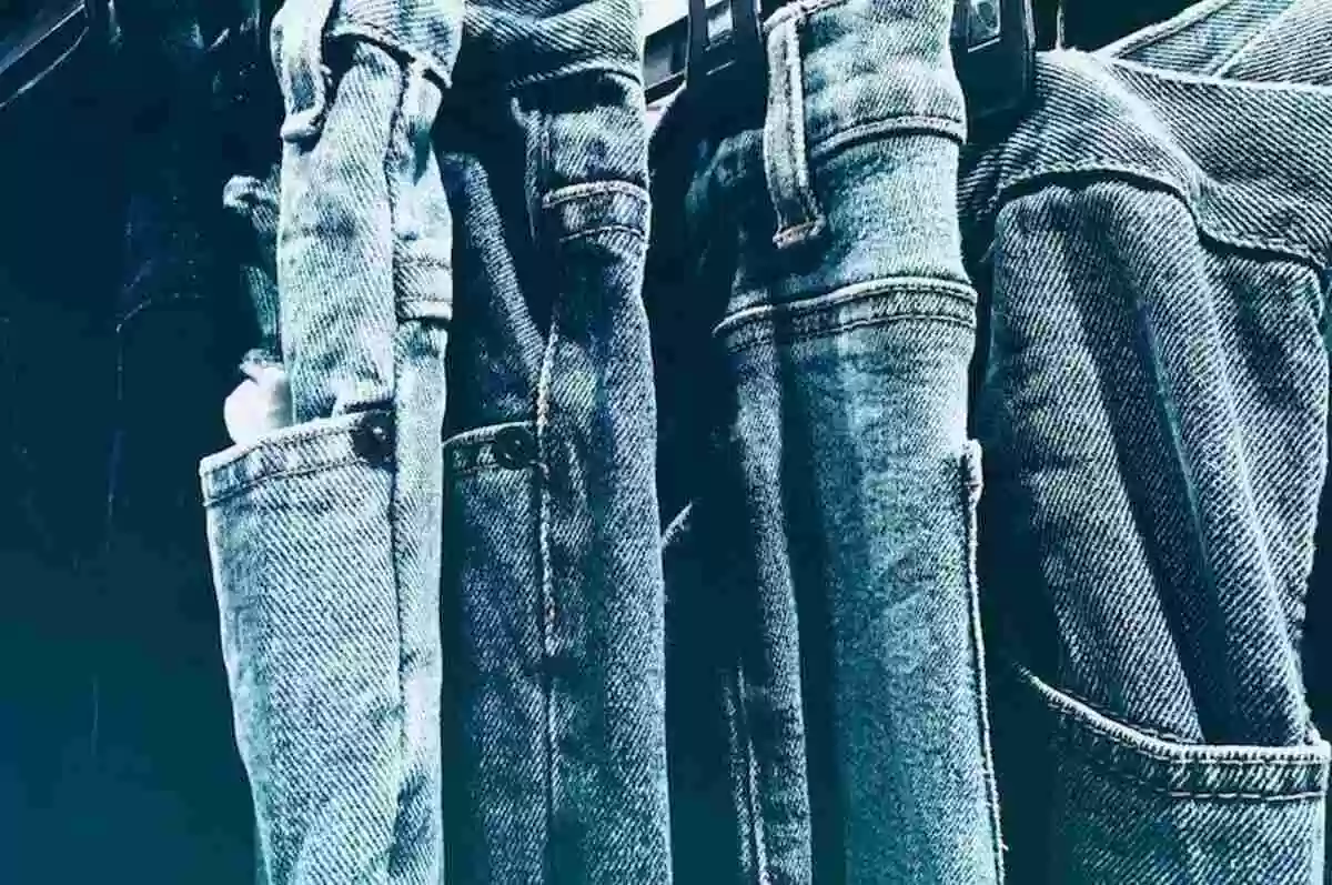 Best clothes for rectangle body shape:Fashion as unique as you are!