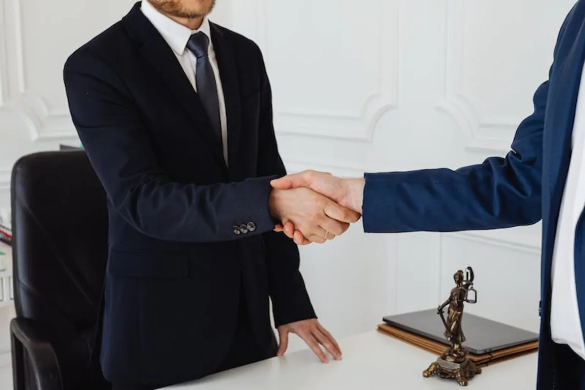 Top 10 commercial lawyers in Oklahoma City