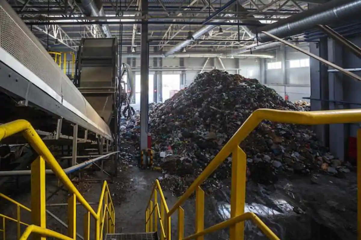 industrial plastic recycling