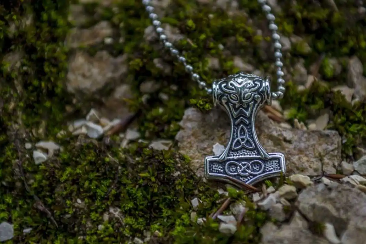 viking jewelry for men