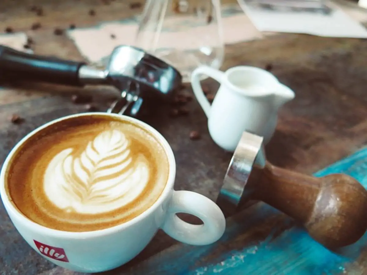 How Many Oz in 1/2 a Cup?