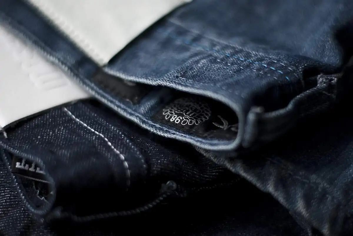 custom woven labels