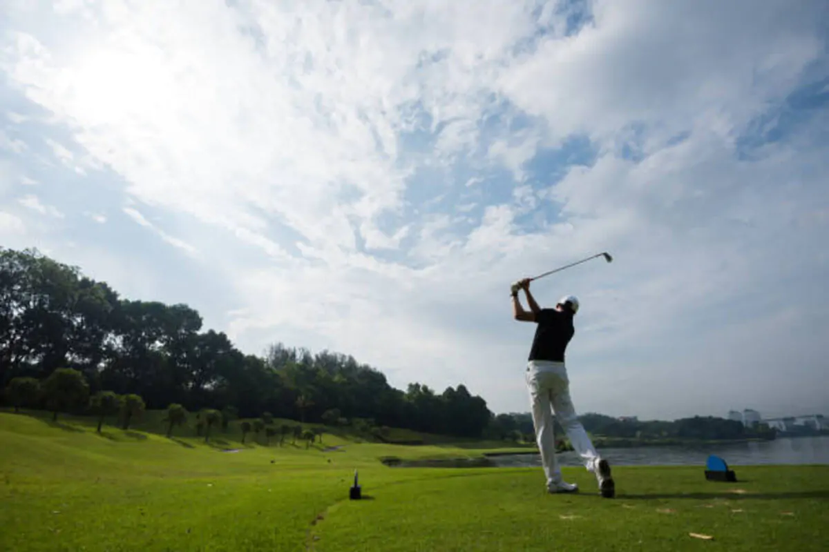 Golfing Wonders