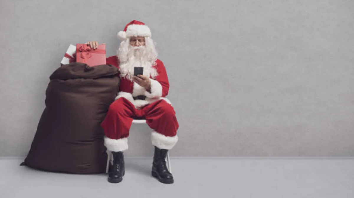 Strategies for Hiring the Perfect Santa